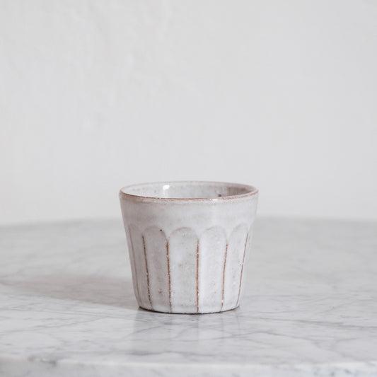 Faceted Flat White Cup - Oat & White