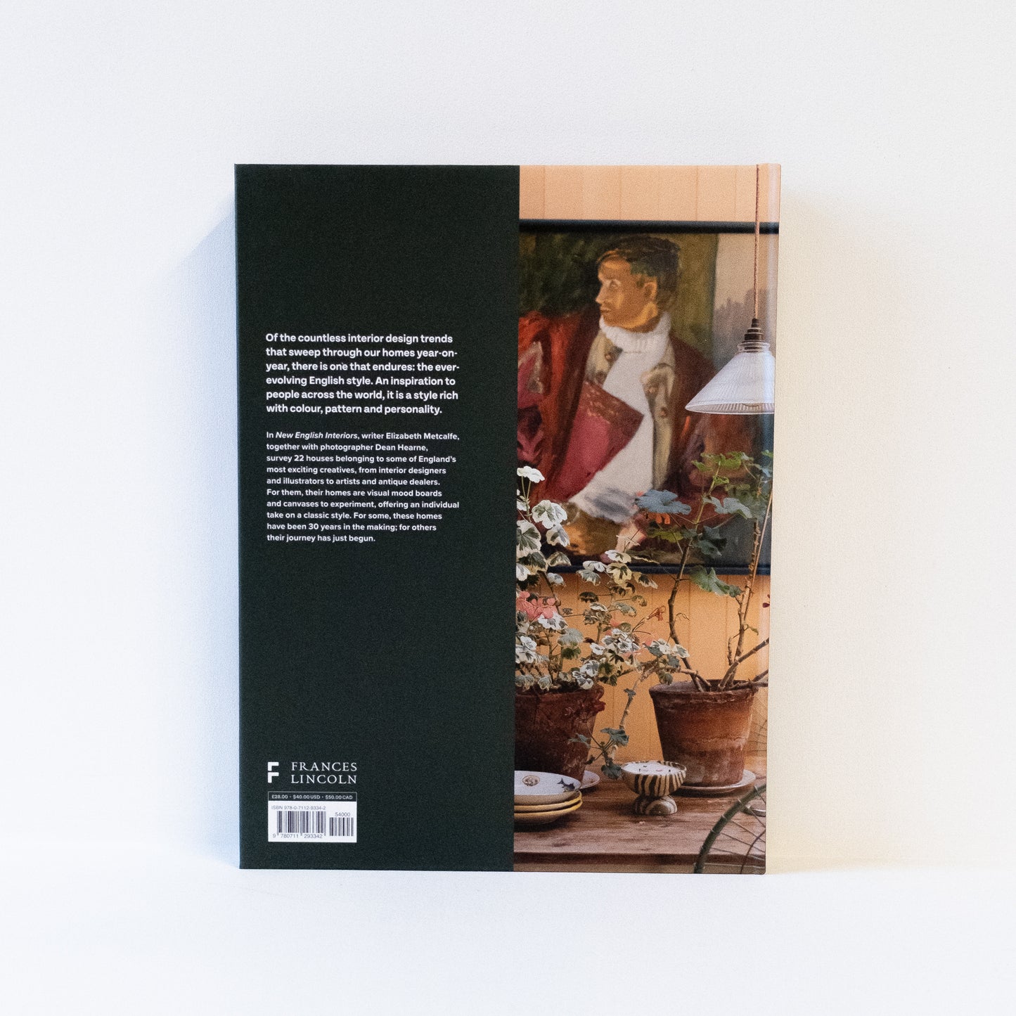 NEW ENGLISH INTERIORS