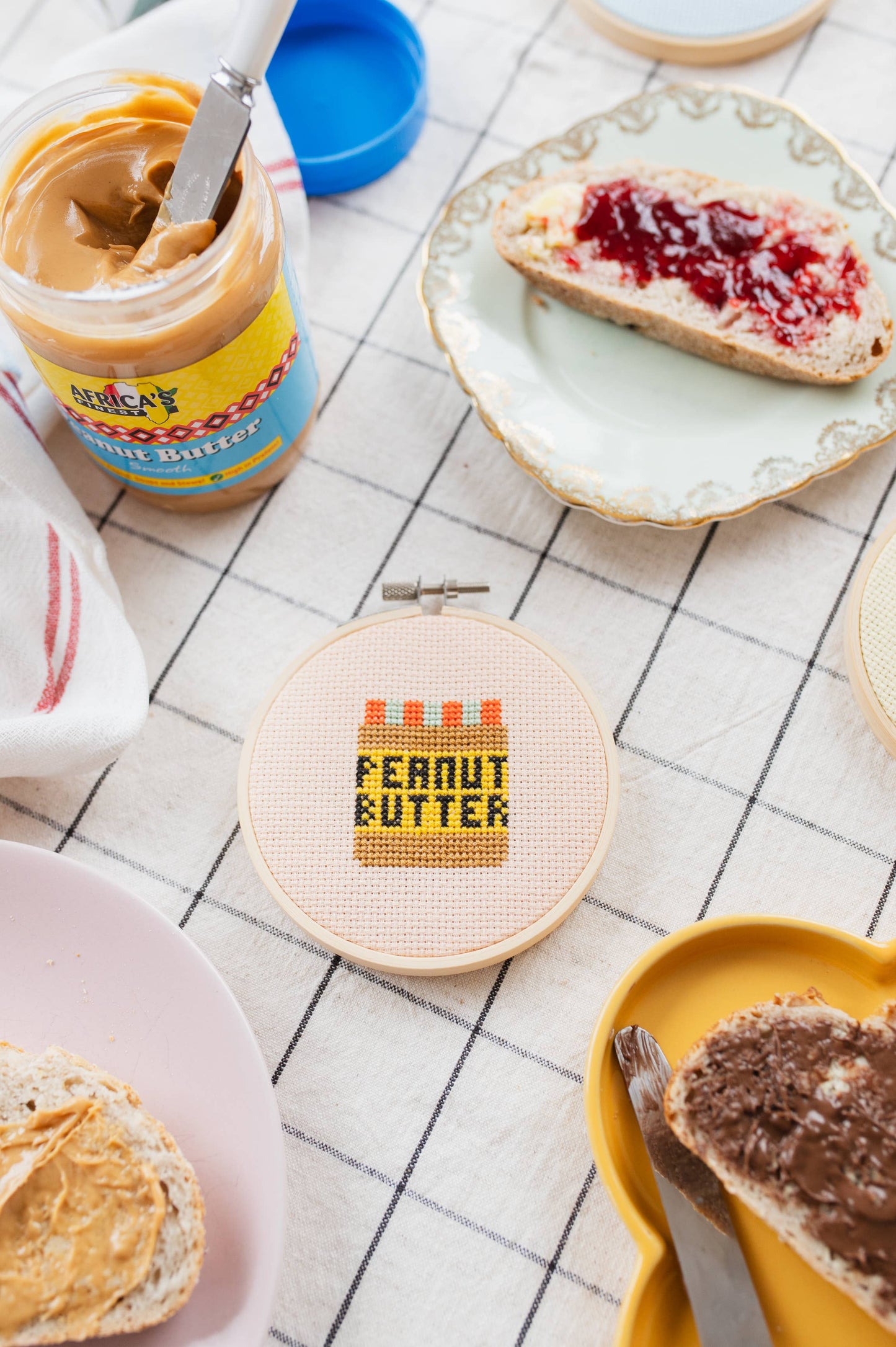 Peanut Butter - Cross Stitch Kit